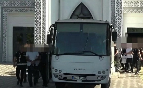 Foto - FETÖ'nün ikiz yapılanması Yehova Şahitleri! Kritik isim orada yakalandı