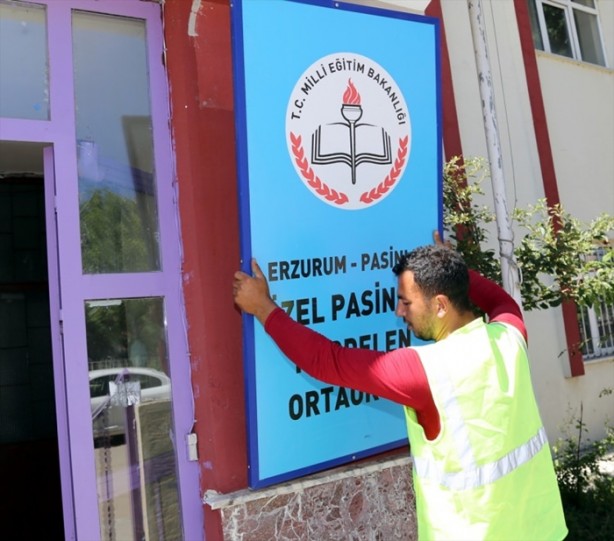 Foto - FETÖ'nün kız yurdunda bakın ne ele geçirildi!