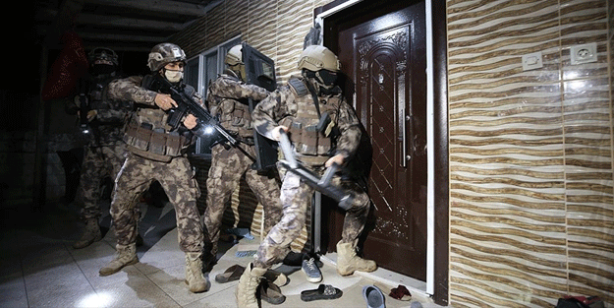 FETÖ'nün mahrem yapılanmasına büyük operasyon