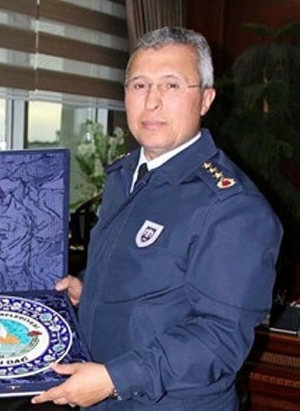 Foto - FETÖ’nün odasındaki jet maketinin sırrı! Yazıcıoğlu suikastında kilit isim ile 152 kez iletişim kuruldu