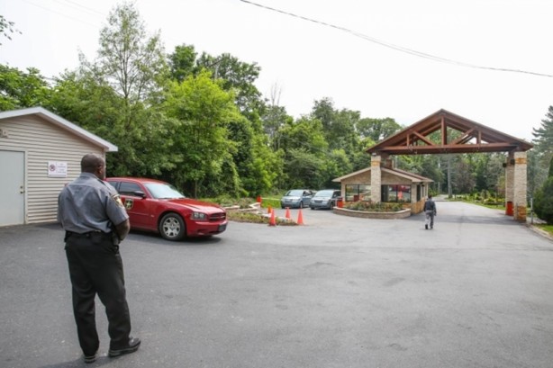 Foto - Fetullah Gülen'in malikanesini silahlı Amerikalılar koruyor