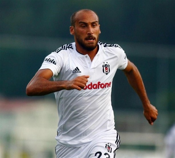 Foto - FIFA 16'nın en iyi Türk futbolcuları