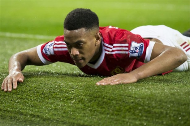 Foto - FIFA 2016'nın genç yetenekleri