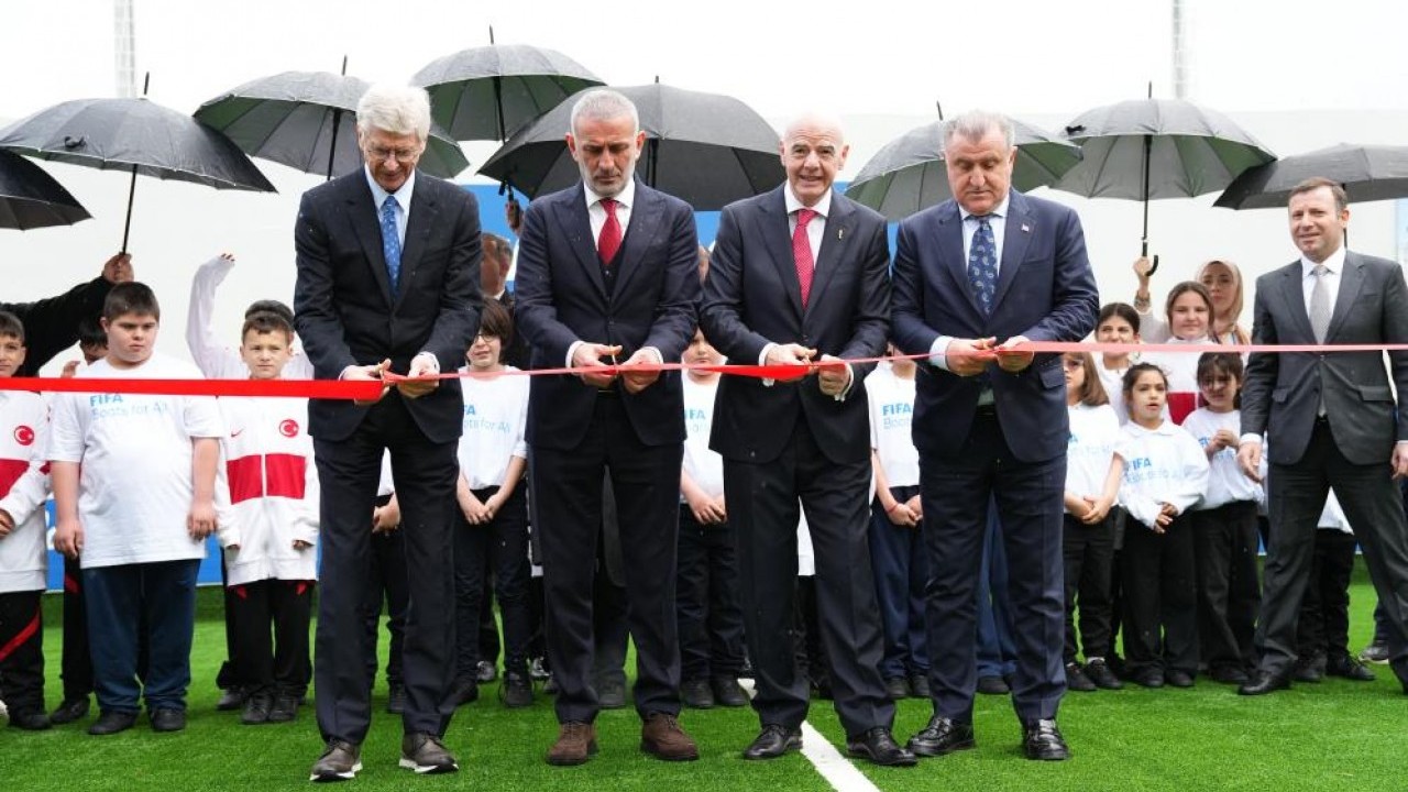 'FIFA Arena' projesinin Türkiye etabının açılışı yapıldı