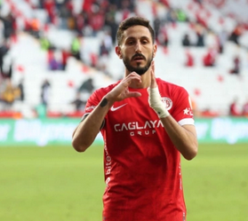 FIFA’den beklenmedik haber! Resmen ilan ettiler: Bir anda iptal edildi: Antalyaspor şaştı kaldı bu işe…