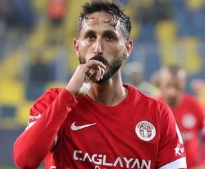 Foto - FIFA’den beklenmedik haber! Resmen ilan ettiler: Bir anda iptal edildi: Antalyaspor şaştı kaldı bu işe…