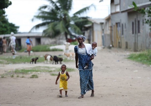  Fildişili kadınların zorlu yaşamları