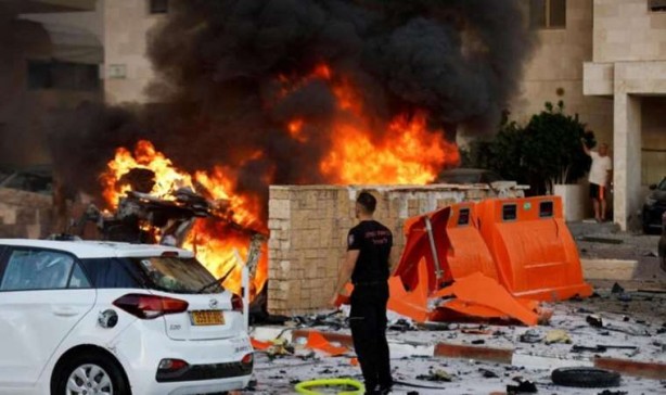 Foto - Filistin konusundaki sessizliği büyük tepki çekmişti! Cem Yılmaz’a çok büyük şok! Resmen apışıp kalacak