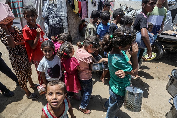Foto - Filistin’de bir kase çorba mutluluk sebebi