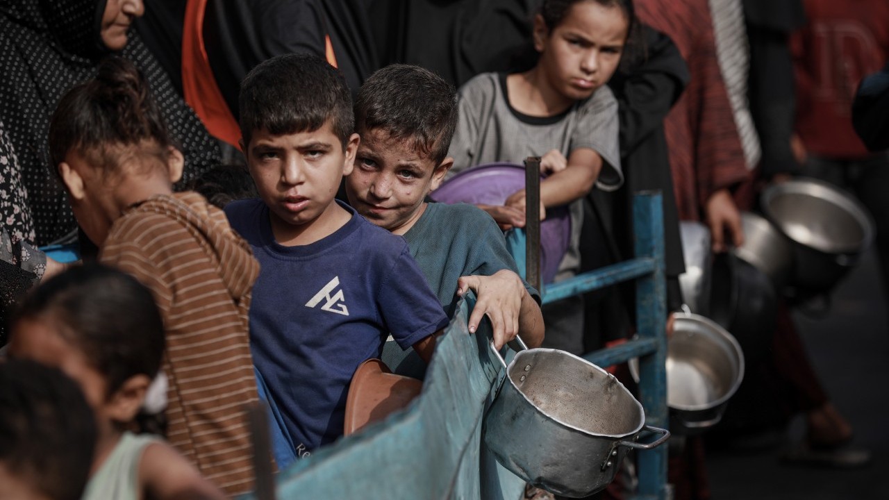 Foto - Filistinli masumlara Türkler yetişti