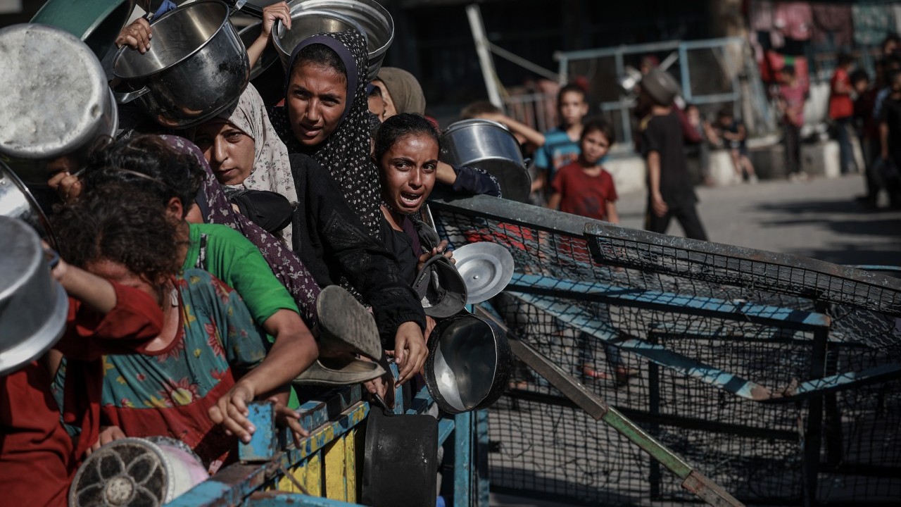 Foto - Filistinli masumlara Türkler yetişti