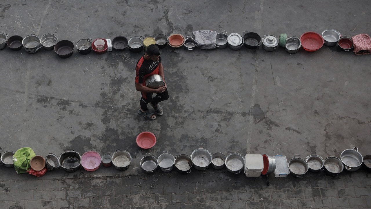 Foto - Filistinli masumlara Türkler yetişti