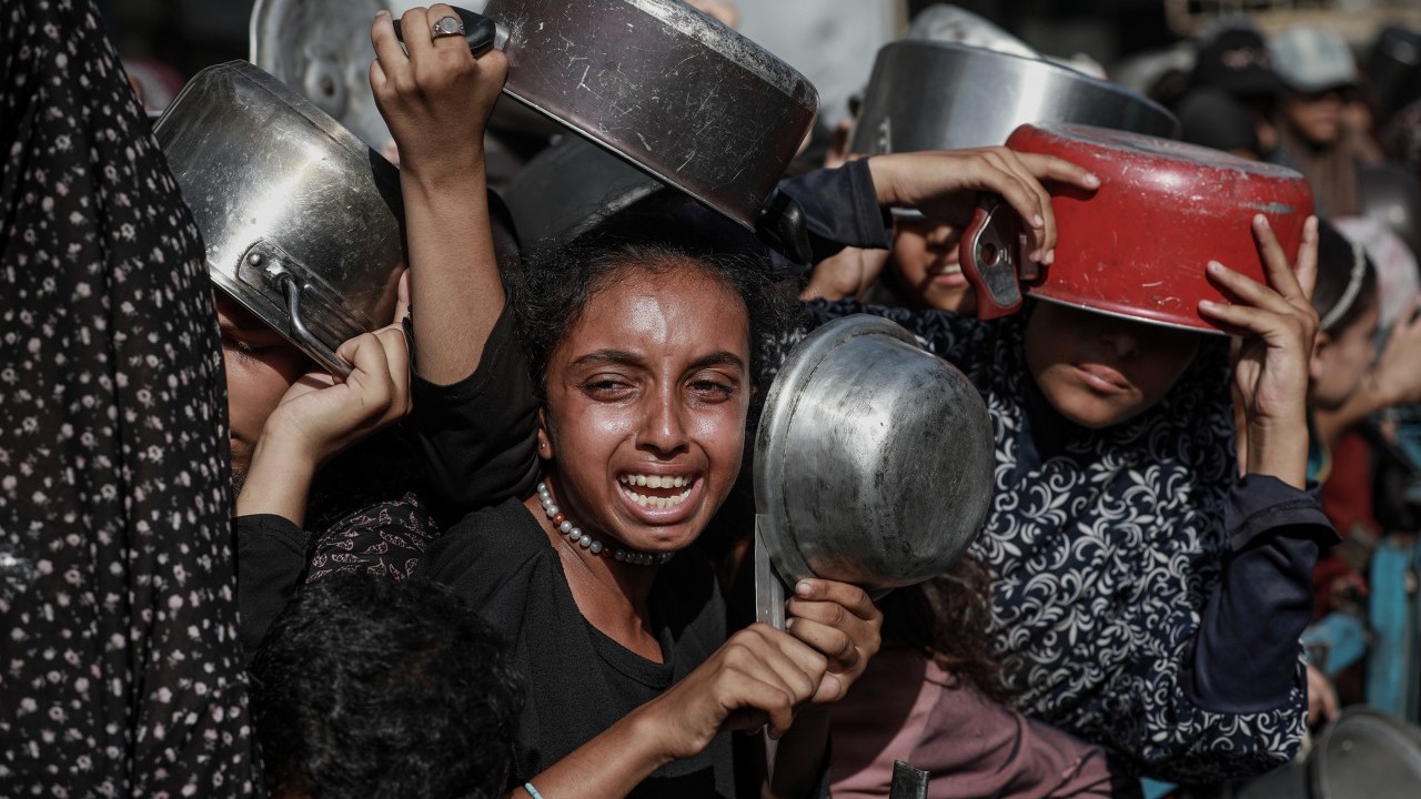 Foto - Filistinli masumlara Türkler yetişti