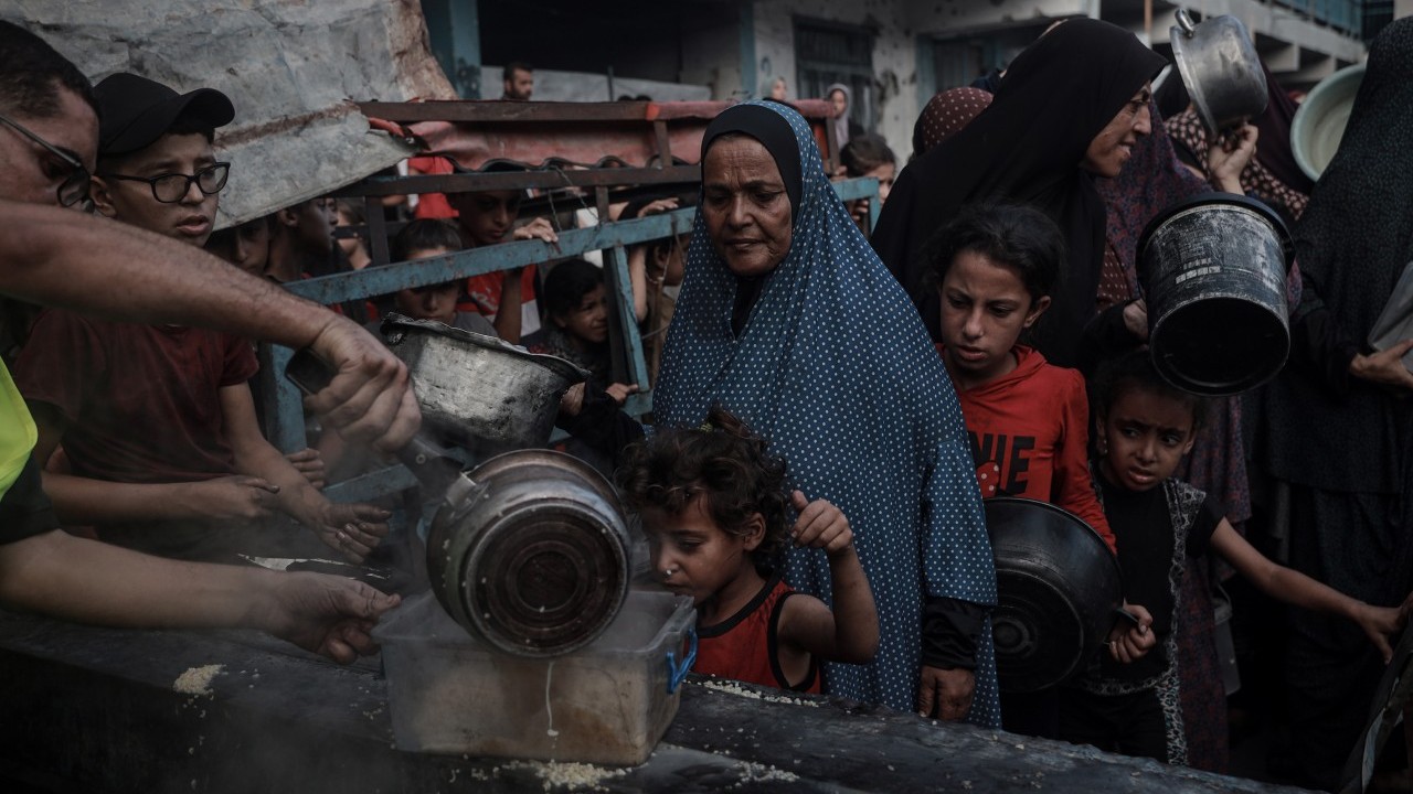 Foto - Filistinli masumlara Türkler yetişti