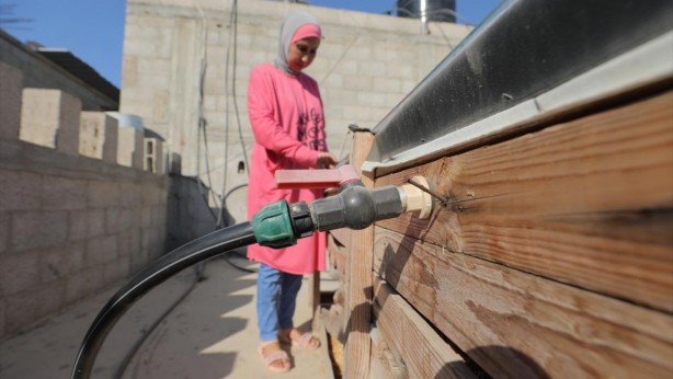 Foto - Filistinli mühendisten bombaların altında tarihi buluş! 'Helal olsun sana' dedirtti