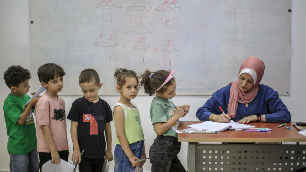 Foto - Filistinli öğretmen Gazze aşkını Mısır'a taşıdı