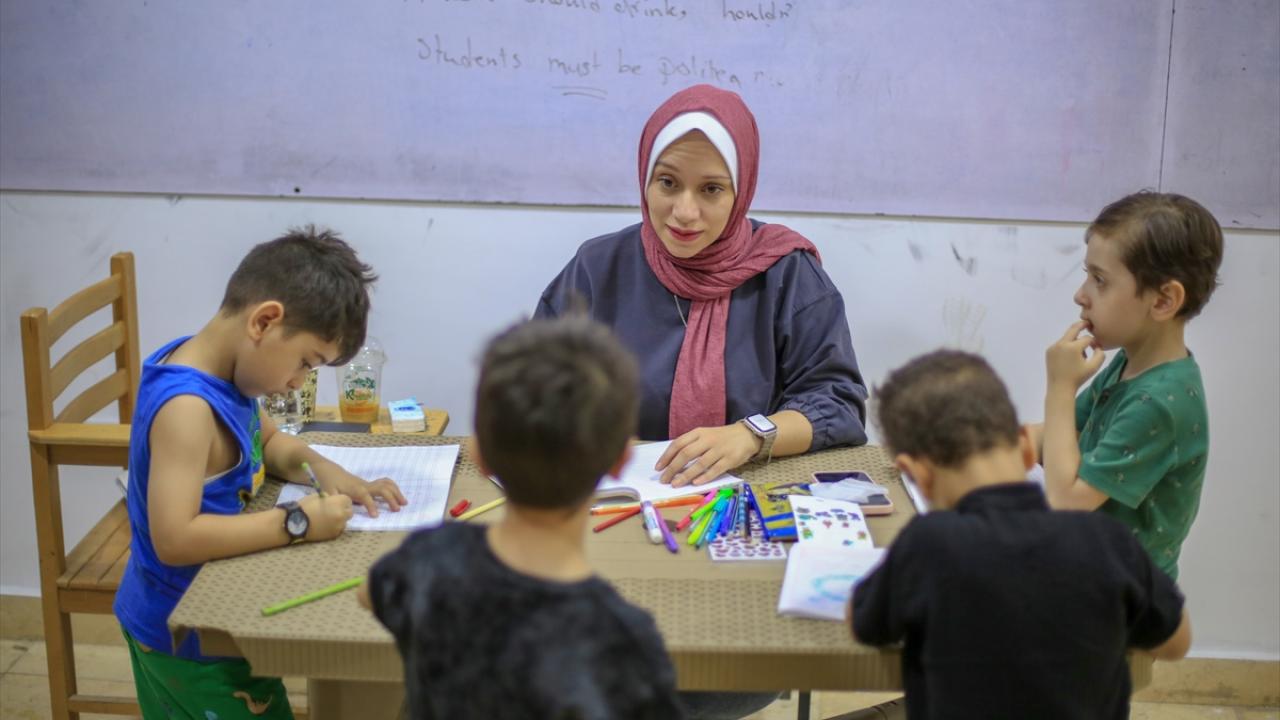 Foto - Filistinli öğretmen Gazze aşkını Mısır'a taşıdı