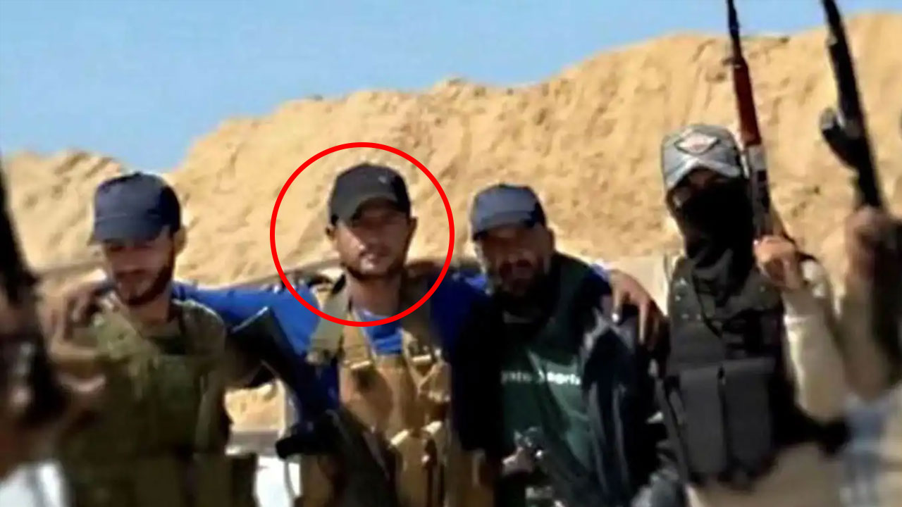 Foto - Filistinli şerefsiz üç buçuk atmaya başladı! "Beni koruyun"