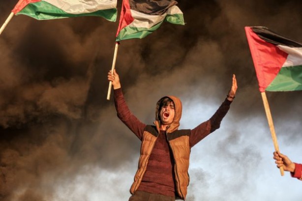 Foto - Filistinliler sokağa indi!