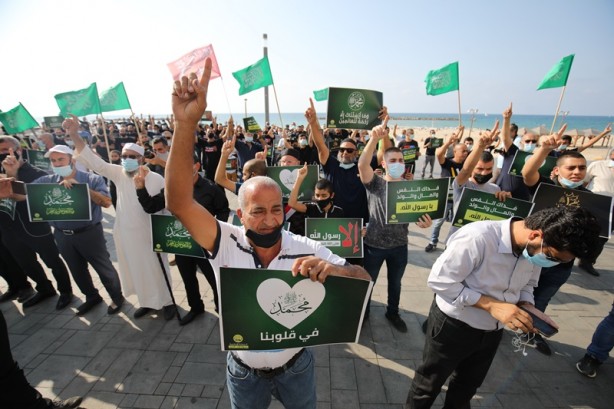 Foto - Filistinlilerden büyük protesto!