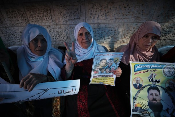 Foto - Filistinlilerden işgalci İsrail hapishanelerinde açlık grevi yapan tutuklularla dayanışma eylemi