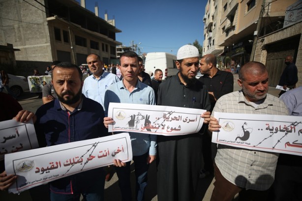 Foto - Filistinlilerden işgalci İsrail hapishanelerinde açlık grevi yapan tutuklularla dayanışma eylemi