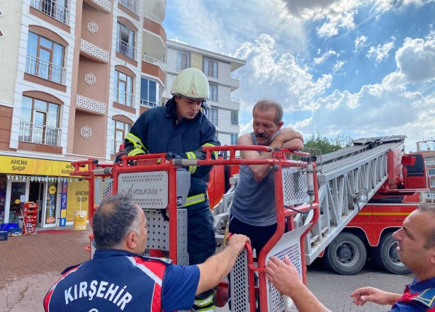Foto - Film değil gerçek! İtfaiye ekipleri takdir topladı