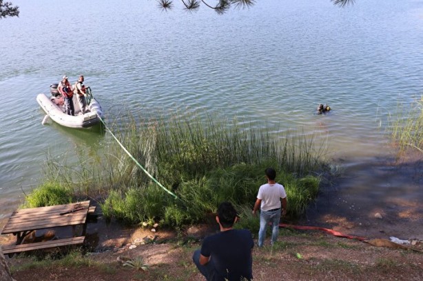 Foto - Film gibi olay! Fotoğraf çekmek i̇sterken şoku yaşadı