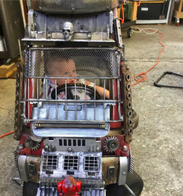 Foto - Filmden esinlenen baba bakın çocukları için ne yaptı!