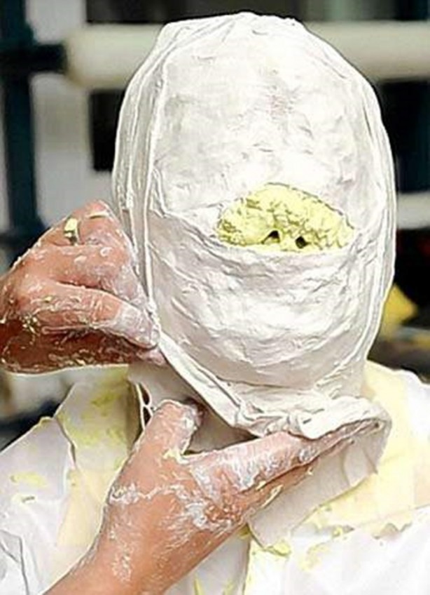 Foto - Filmlerin şaşırtan yüz makyajları