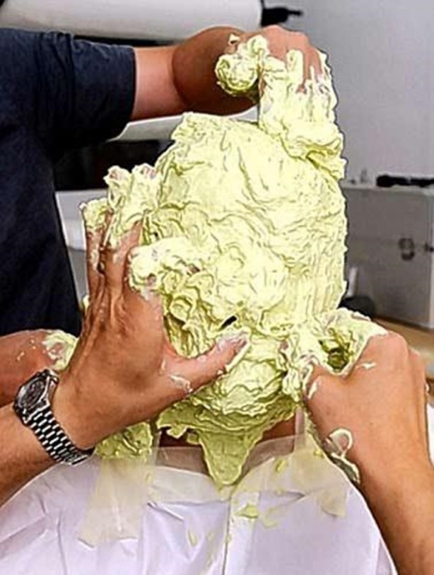 Foto - Filmlerin şaşırtan yüz makyajları