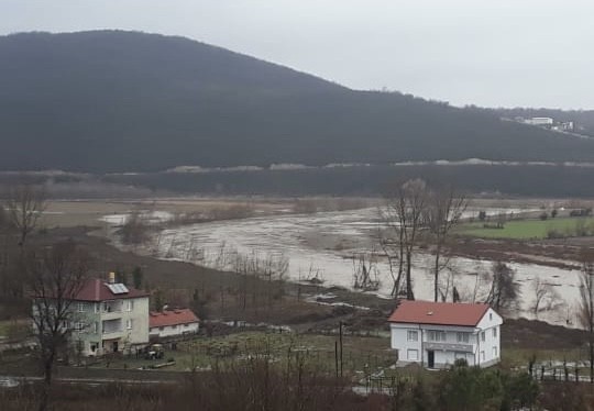 Filyos Irmağının su seviyesi yükseldi! Bölge sular altında kaldı