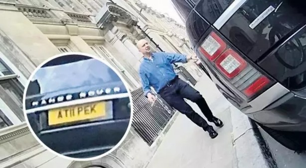 Foto - Firari FETÖ'cü Akın İpek Kral Charles'tan zengin çıktı!