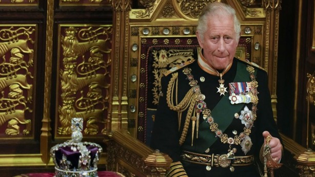 Foto - Firari FETÖ'cü Akın İpek Kral Charles'tan zengin çıktı!