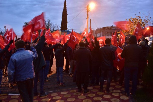 Foto - Fırat’ın batısında heyecan, doğusunda panik kol geziyor