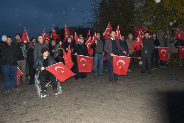 Foto - Fırat’ın batısında heyecan, doğusunda panik kol geziyor