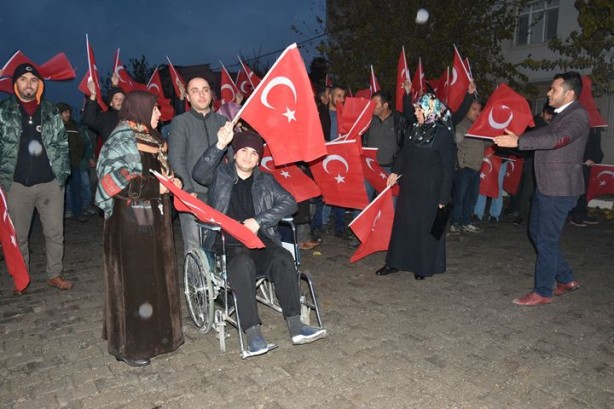 Foto - Fırat’ın batısında heyecan, doğusunda panik kol geziyor
