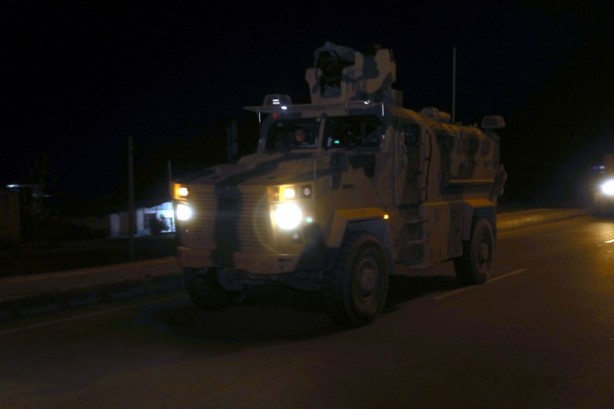 Foto - 'Fırat'ın doğusu' için askeri sevkiyat sürüyor