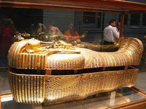 Foto - Firavun'un mezarına dokunan ölüyor