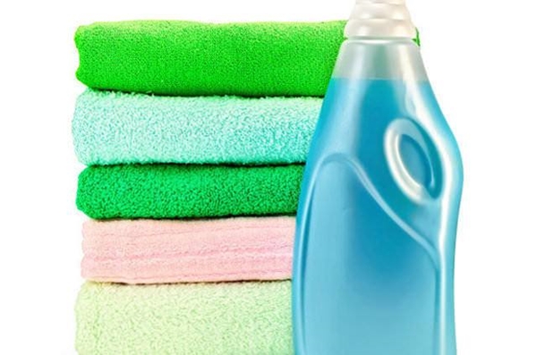 Foto - Fırın tepsisini temizlemek için...