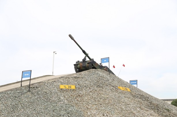 Foto - "Fırtına obüsleri" dosta güven düşmana korku veriyor