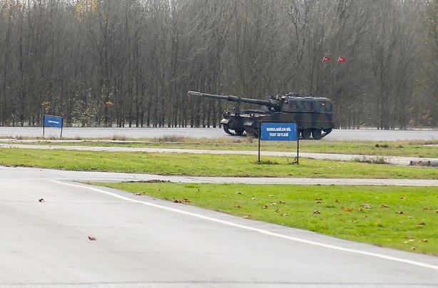 Foto - "Fırtına obüsleri" dosta güven düşmana korku veriyor