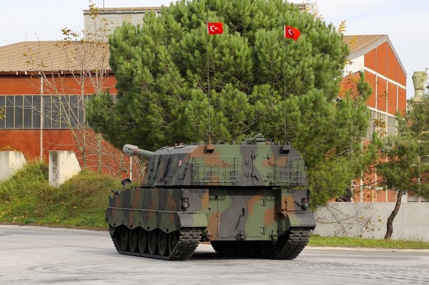 Foto - "Fırtına obüsleri" dosta güven düşmana korku veriyor