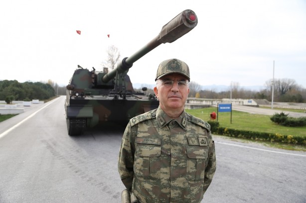 Foto - "Fırtına obüsleri" dosta güven düşmana korku veriyor