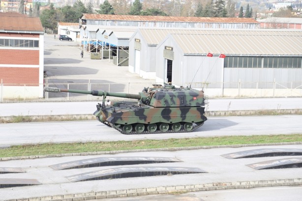 Foto - "Fırtına obüsleri" dosta güven düşmana korku veriyor