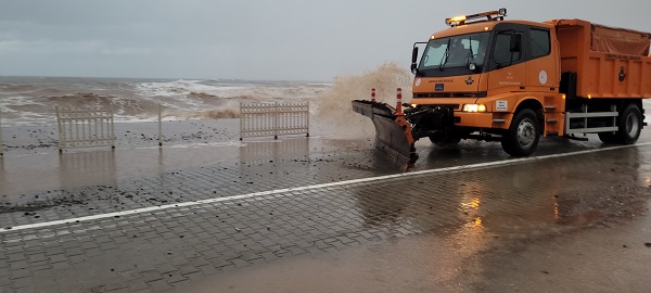 Foto - Fırtına sebebiyle eğitime ara! 