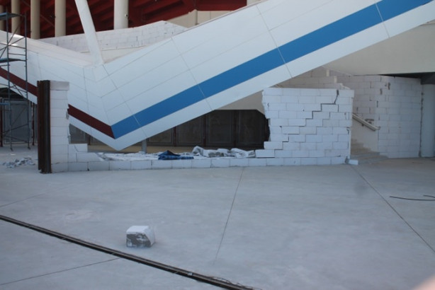 Foto - Fırtına stadı uçurdu! Görenler inanamadı