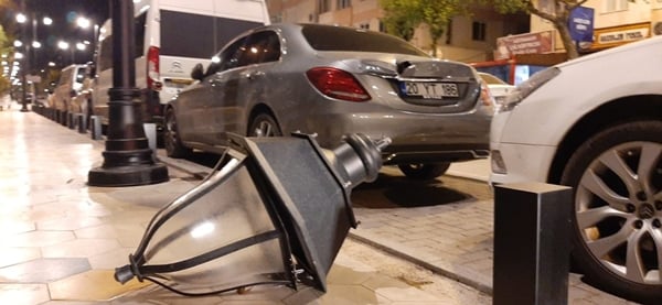 Foto - Fırtına yıktı geçti