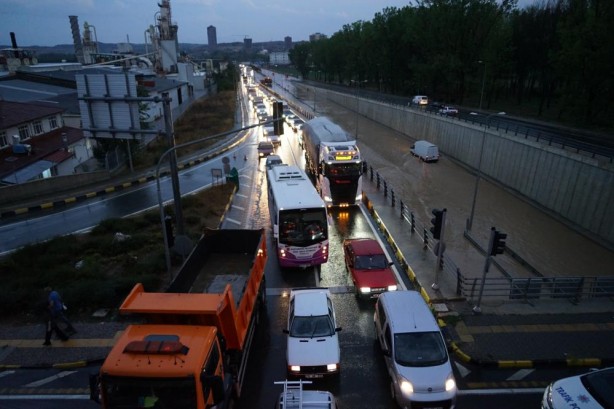 Foto - Fırtınanın bilançosu ağır oldu!