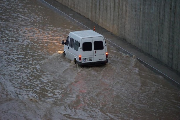 Foto - Fırtınanın bilançosu ağır oldu!